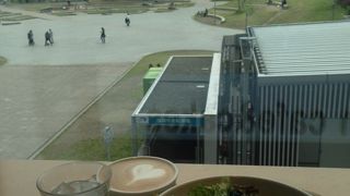 一人でのんびりしたい時や待ち合わせにいいかも