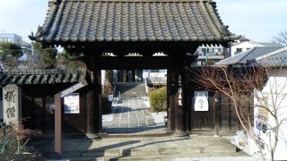 へちま寺の通称が付いている。