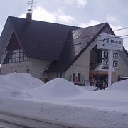 地元の山菜関連の商品等が色々と並んでいました