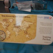 ｱﾒﾆﾃｨかわいい入れ物に入ってます