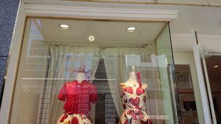 ロリータの走り。