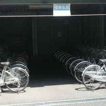 研修生専用の自転車です。自由に借りれて市内を見学できます。