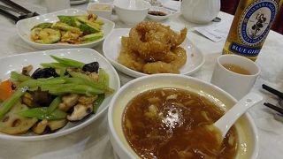 夜でも点心が食べられます