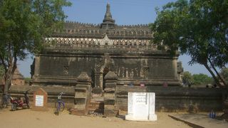 ﾌﾚｽｺ画が残る戒壇院