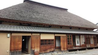 無料で開放している