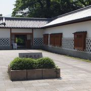 小倉城の前にある庭園です。