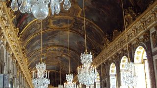 午後から行けば空いてます。