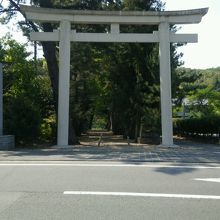 鳥居が二つ