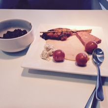 ロンドン、こんな昼食にしました。御代わりもしました。