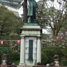 板垣退助の銅像