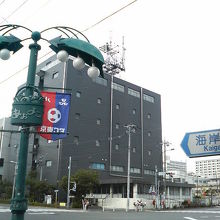 街灯がナスの形です