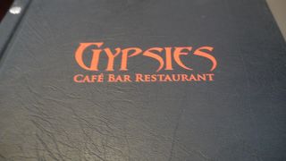 ジプシーズ パー & カフェ