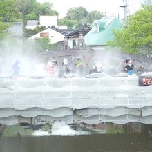 湊川カラクリ時計 「虹の橋」