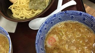 六厘舎の系列店。