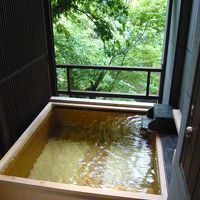 シャワールーム、トイレ、パウダールームあり