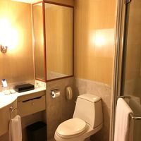 バスルームも清潔です。