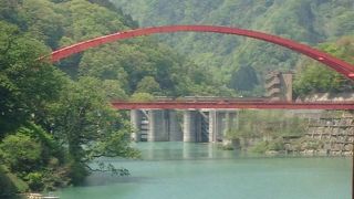 トロッコ列車から見物