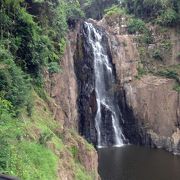 世界遺産の国立公園へトレッキングツアーに行きました