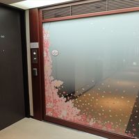 レディース・シングルのフロアには専用出入り口あり。