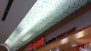 流行りのキャラクターグッズが沢山ある