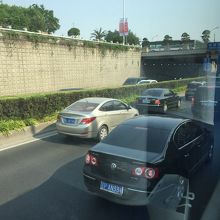 渋滞で時間がかかる