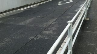 地味な数寄屋通り