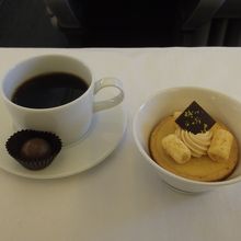 デザートとコーヒー