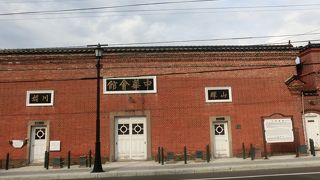 日本でここだけ、純清朝様式の建物