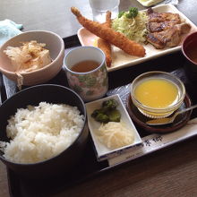 デザートもついてます。