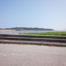 海中道路からの島の写真