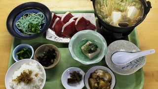 天然猪のボタン鍋定食２０００円が美味でした