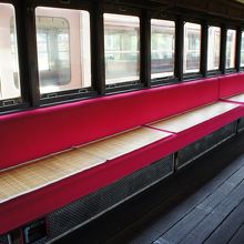 車内に入ることもできます