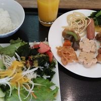 朝食バイキング