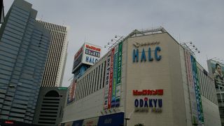 新宿西口の商業施設