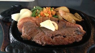 朝からステーキ