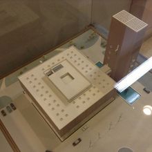 美術館建物模型