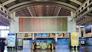 地方空港の割には施設が充実、乗り継ぎなどに便利