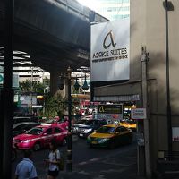 ExchangeTowerの隣です