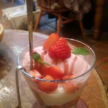 いつもはタルトだけど、パフェもいい！