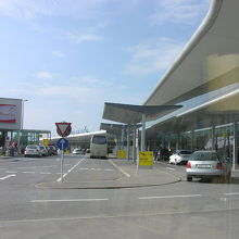 空港外観