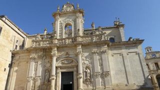 ドゥオーモは優雅なバロック様式教会♪