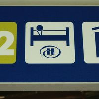 案内マークはこの真ん中です