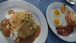 十数年ぶりに食べたロコモコは・・・