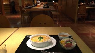 広々したレストラン