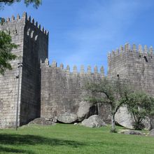 ギマランイス城