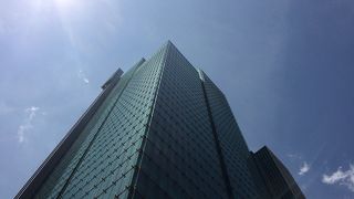 泉ガーデンタワー