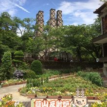 ここに上って撮影は専属写真家が撮るので余分な出費となるかも？