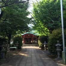 広い境内です。