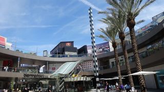 サンタモニカプレイス