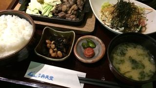 ランチはいつも行列